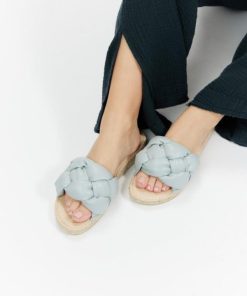 Modernattire.shop01902da124 1