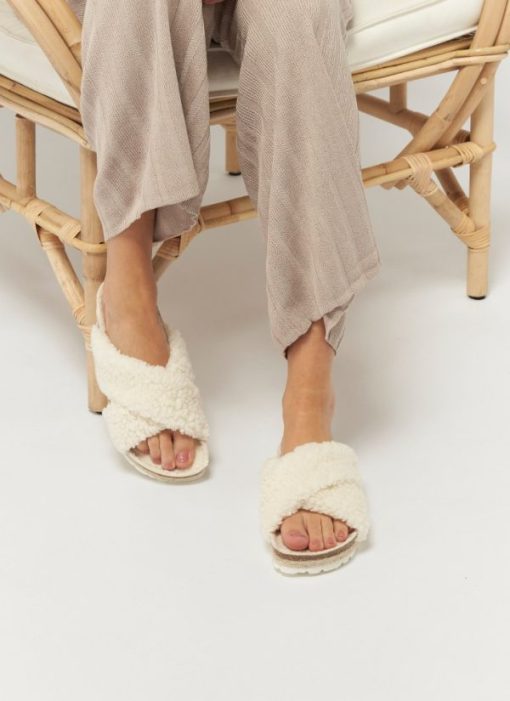 Modernattire.shop59f9fdba77 4